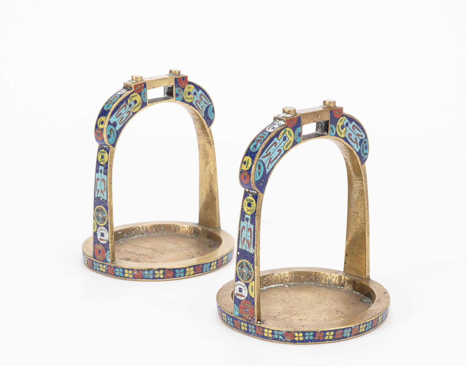 A pair of Chinese gilt bronze and enamel stirrups (1 of 4)
