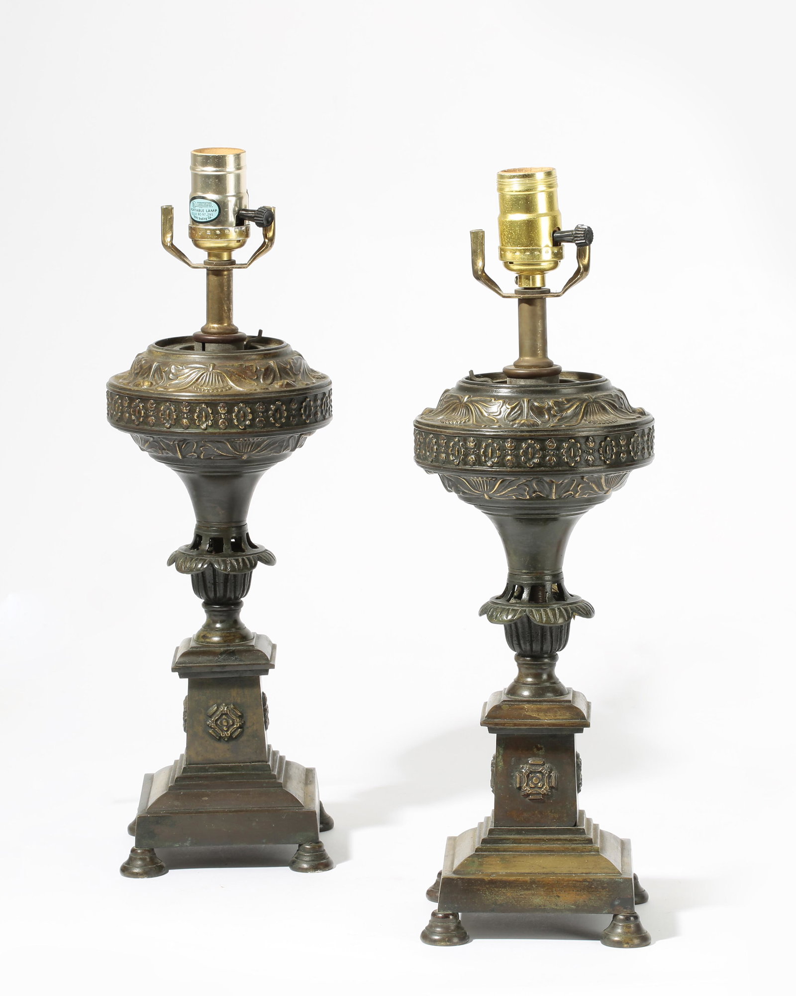 Pair of American bronze astral lamps, Leadbeater: A pair of American Neoclassical gilt and patinated bronze argand astral lamps John Leadbeater, Philadelphia mid 19th century Now mounted as table lamps, one stamped LEADBEATER. height overall 16 1/2in