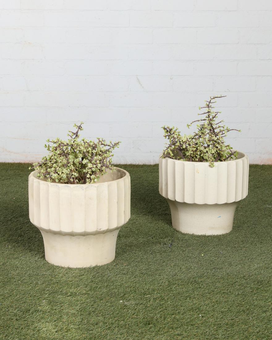Two Bauer "Biltmore" ceramic planters Los Angeles (1 of 2)