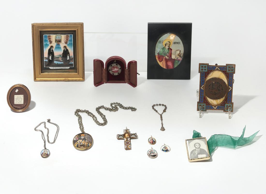 Twelve International porcelain and enamel objects (1 of 2)