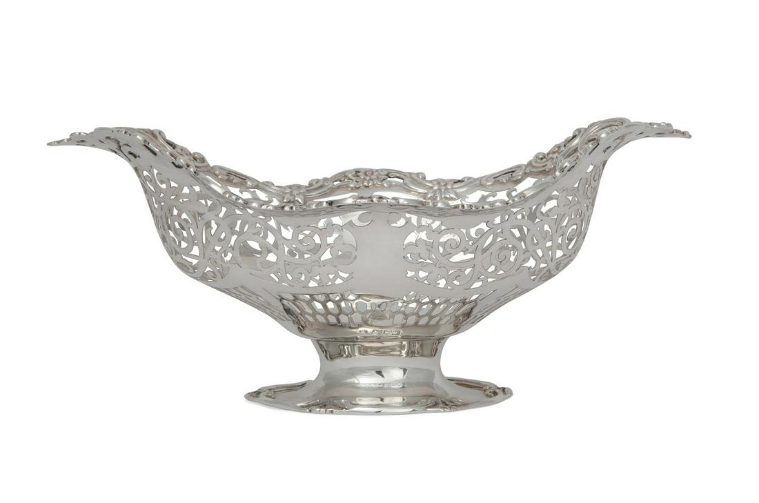 An Edward VII  silver basket, Barnard & Sons (1 of 6)