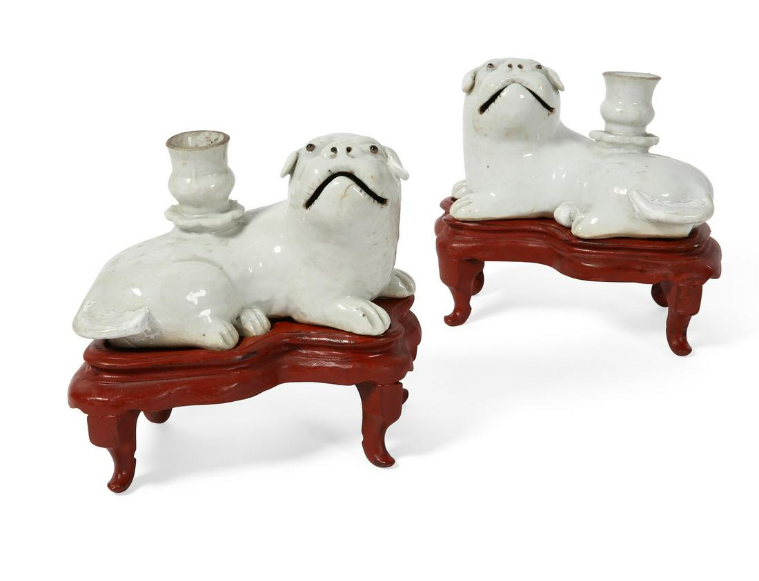 Chinese Export porcelain lion dog candlesticks (1 of 2)
