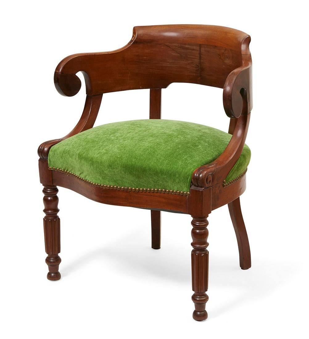 A William IV mahogany library armchair (1 of 3)