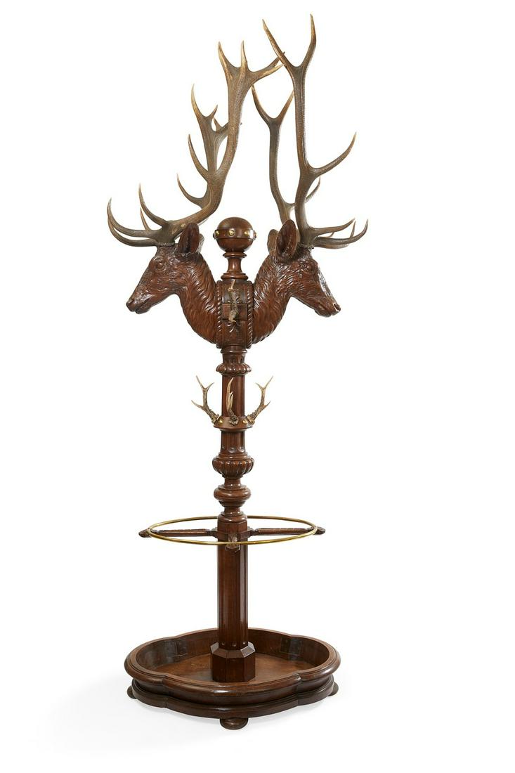 A Black Forest stained oak hall stand (1 of 9)