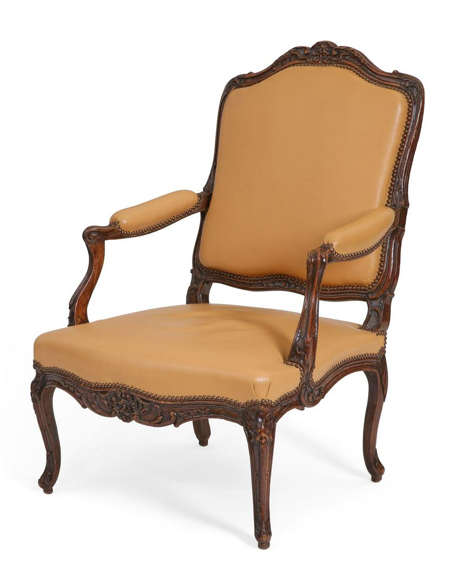 A Louis XV walnut fauteuil (1 of 12)