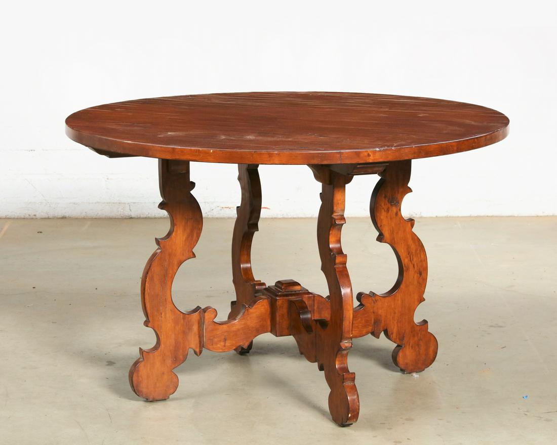 A Las Palmas Design Estrella dining table (1 of 1)