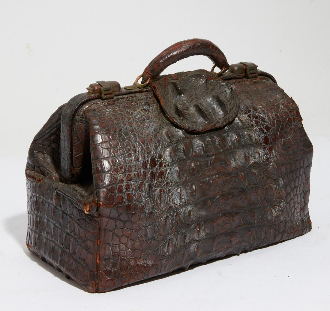 An alligator Gladstone bag (1 of 6)