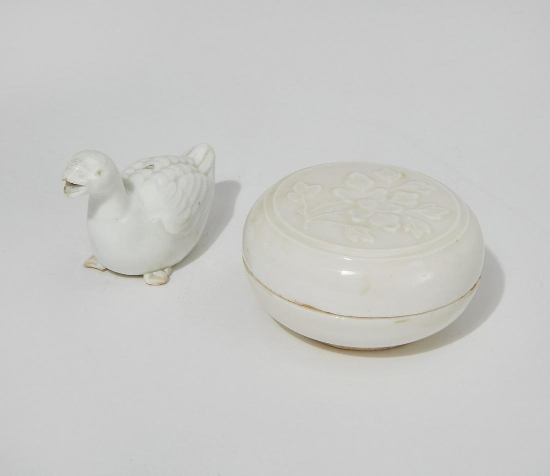 Two Chinese white porcelain articles (1 of 5)