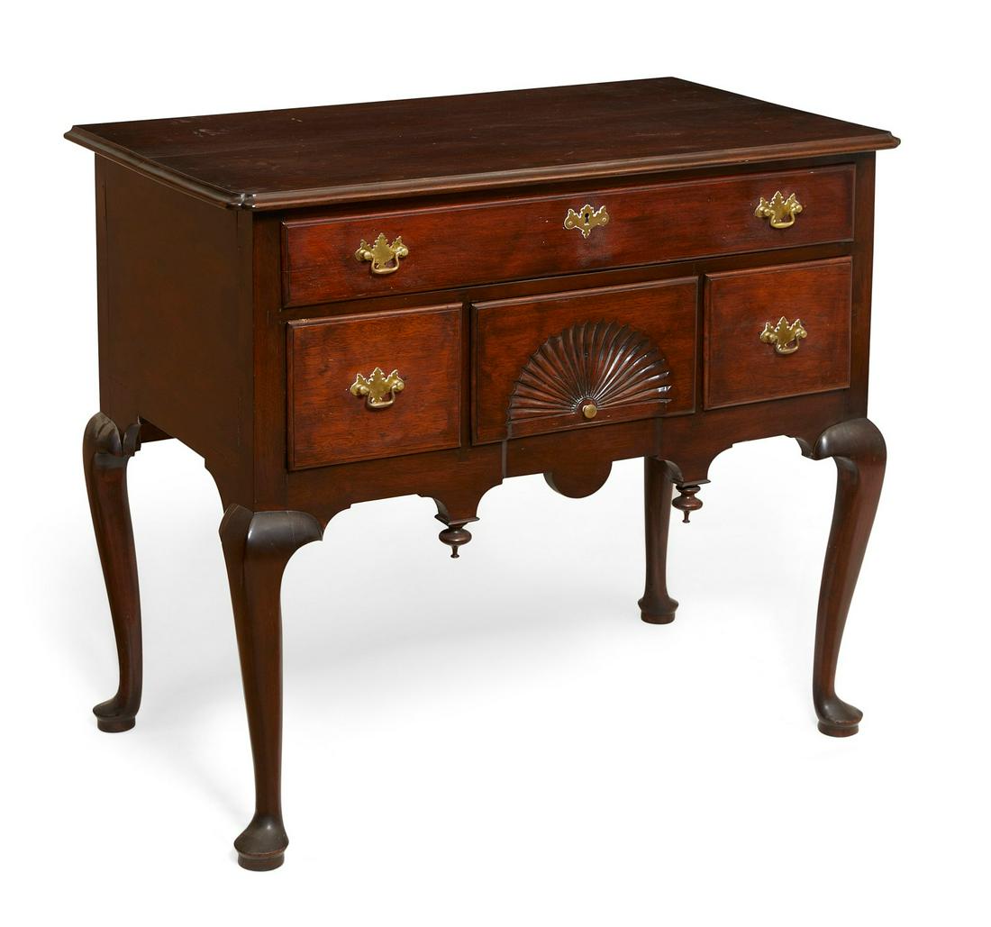 An American Chippendale mahogany lowboy (1 of 8)