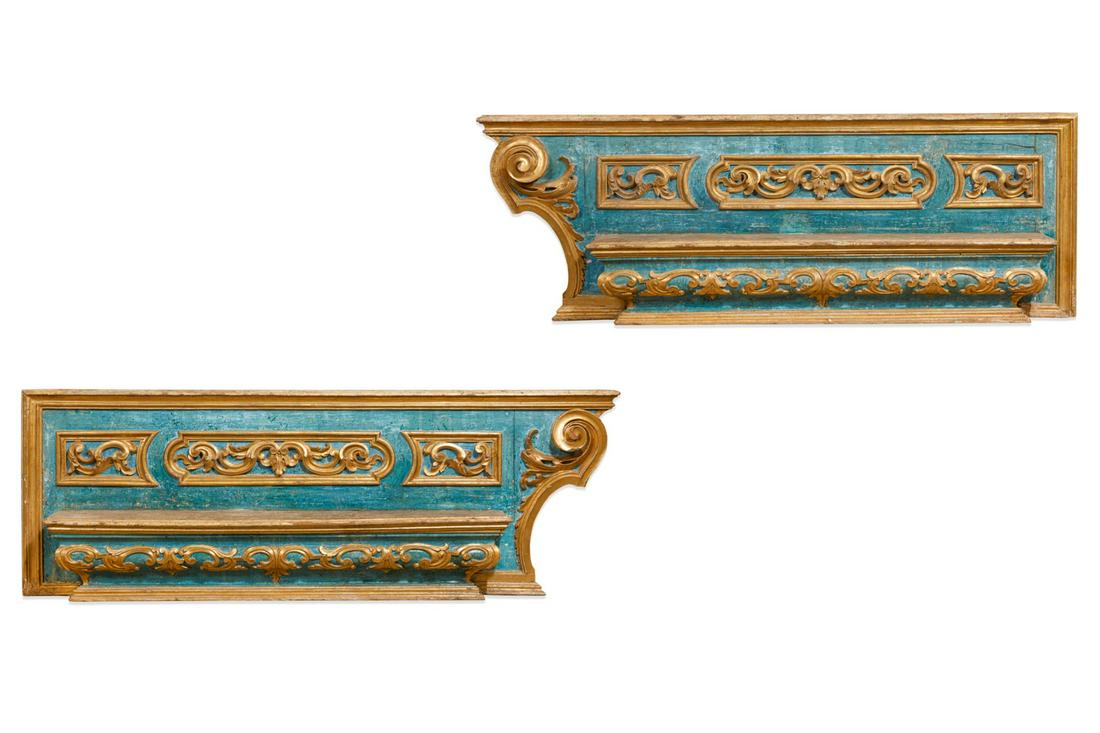 A pair of Italian Baroque painted hanging shelves (1 of 8)