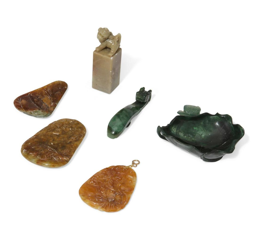 A group of six Chinese hardstone accessories (1 of 7)