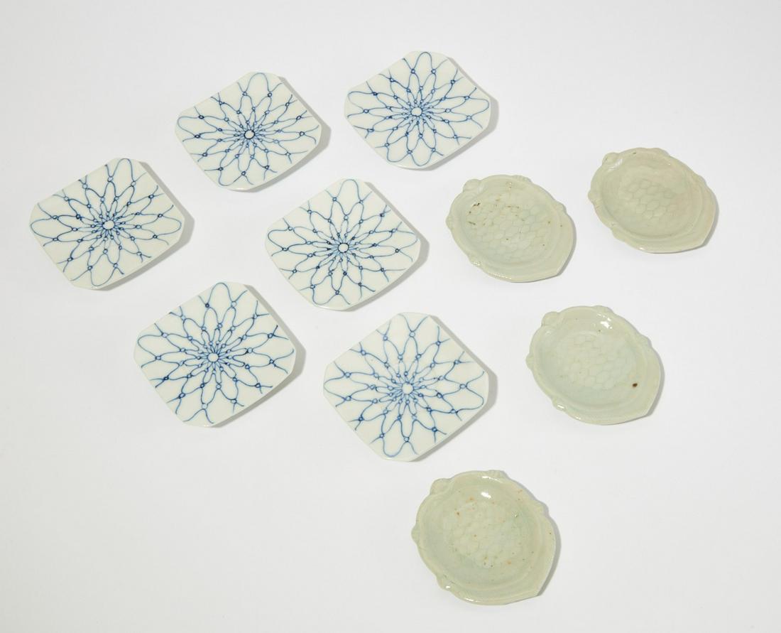 Ten ceramics for Japanese market, Ko-sometsuke (1 of 5)