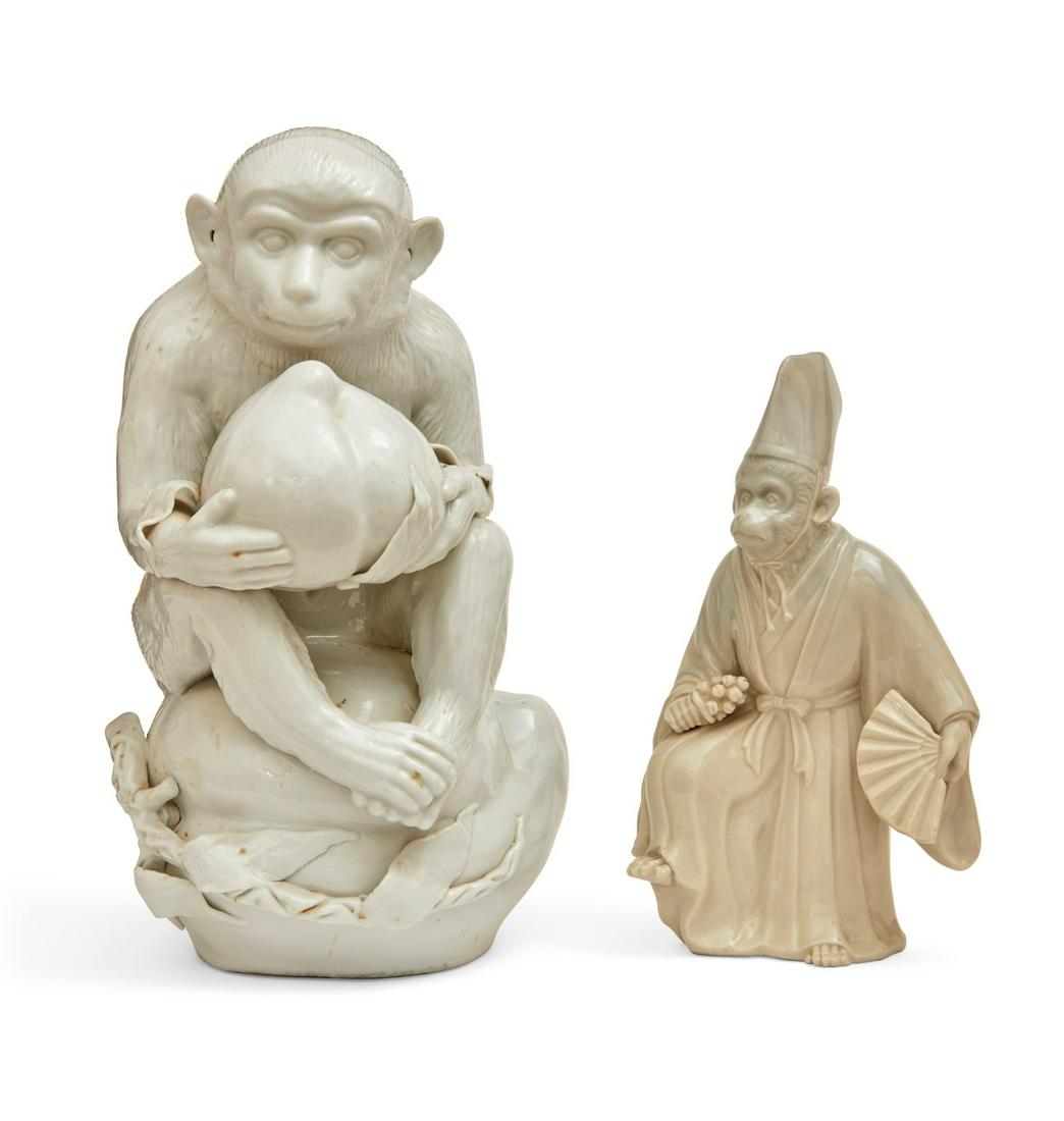Two Asian porcelain models of monkeys (1 of 1)
