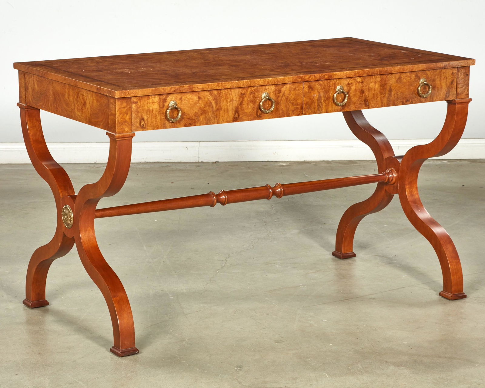 A Baker Regency style elm sofa table (1 of 6)