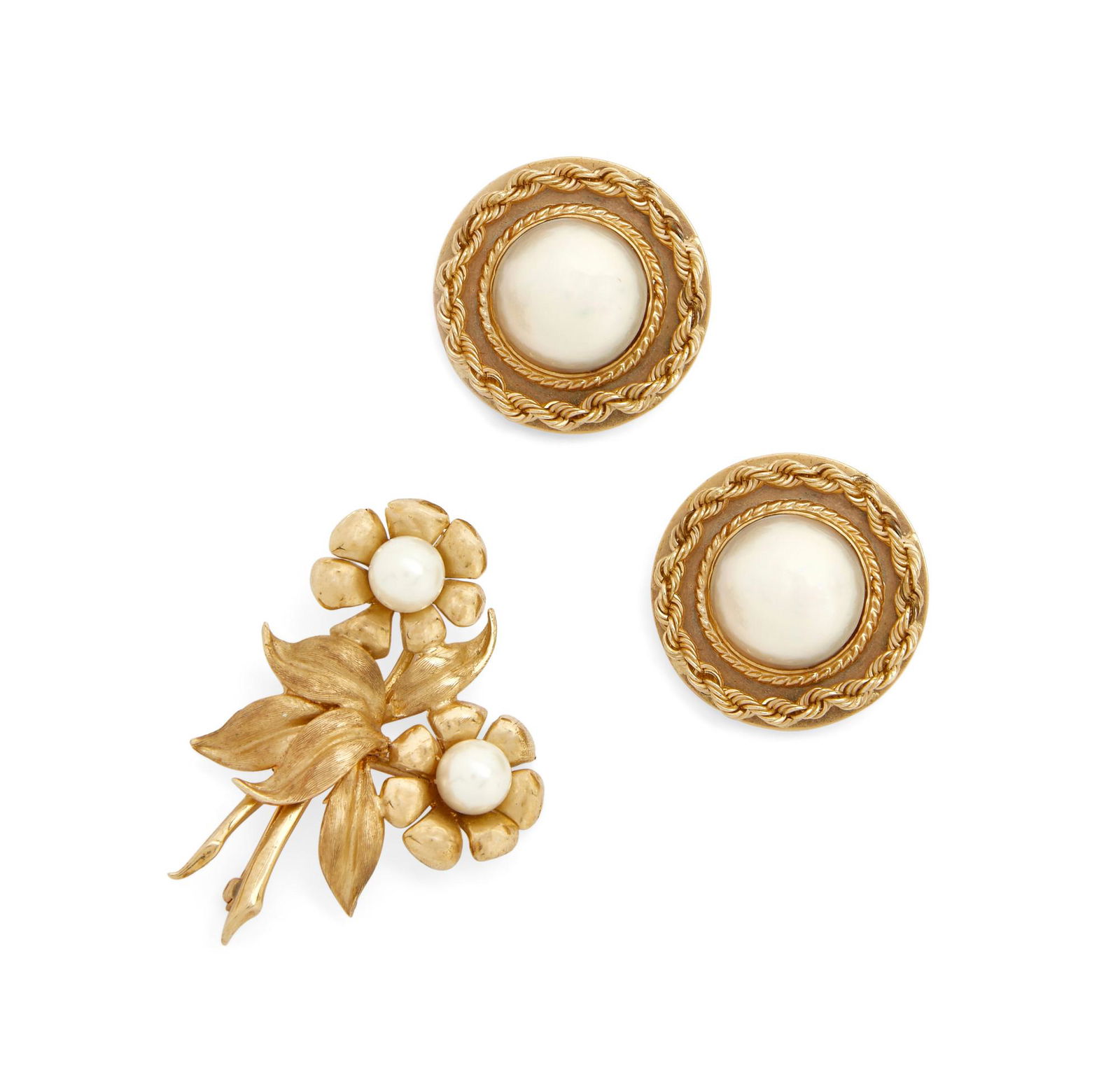 Pair of Mabe pearl & 14K gold ear clips & brooch (1 of 5)