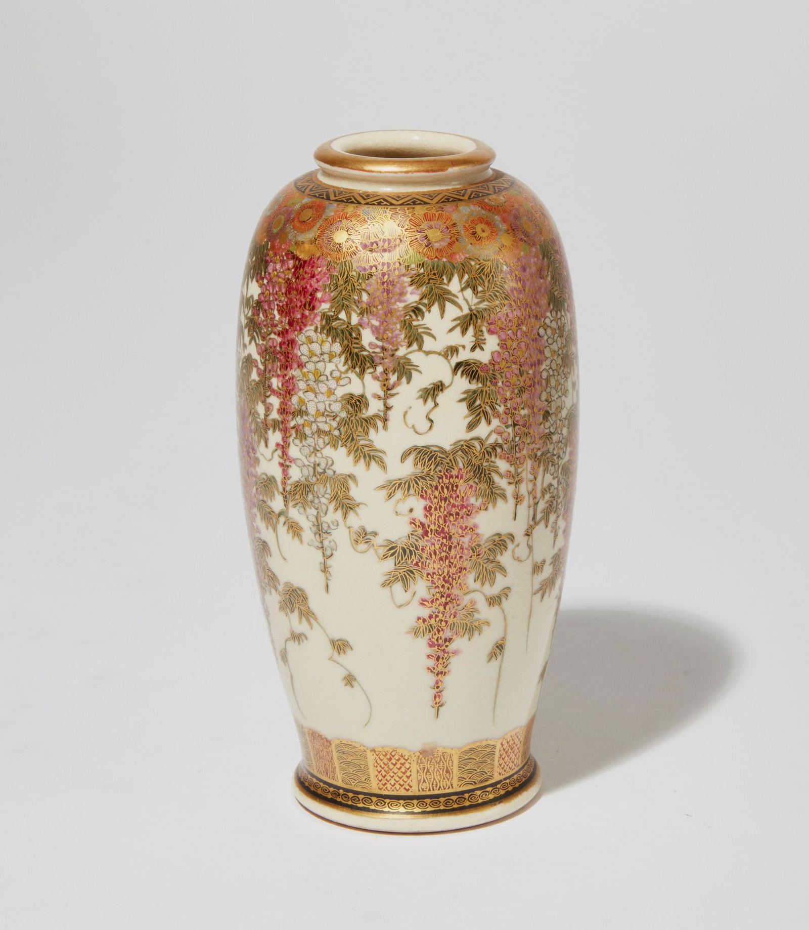 A small Japanese Satsuma vase (1 of 3)