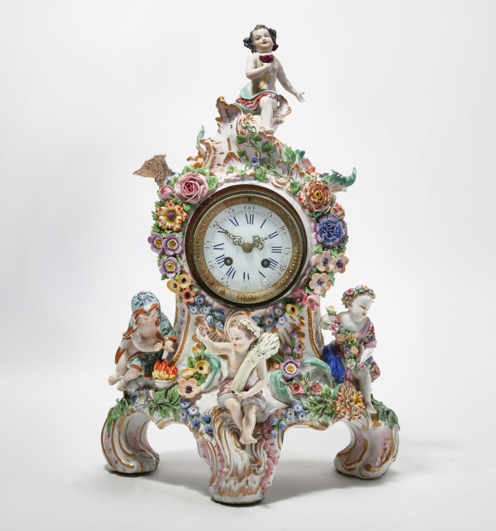 A German porcelain mantel clock (1 of 8)