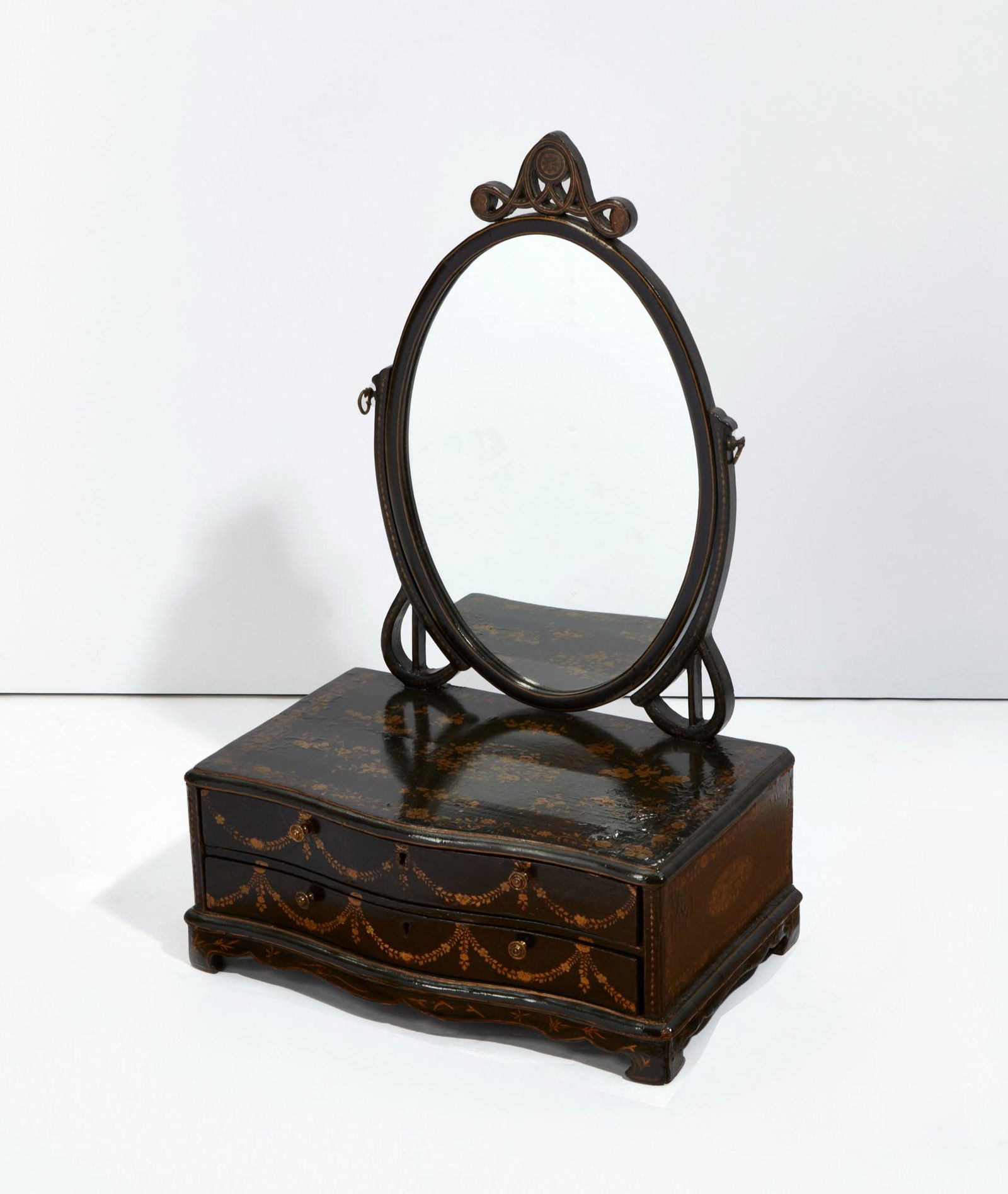 A Chinese Export black lacquer dressing mirror (1 of 3)