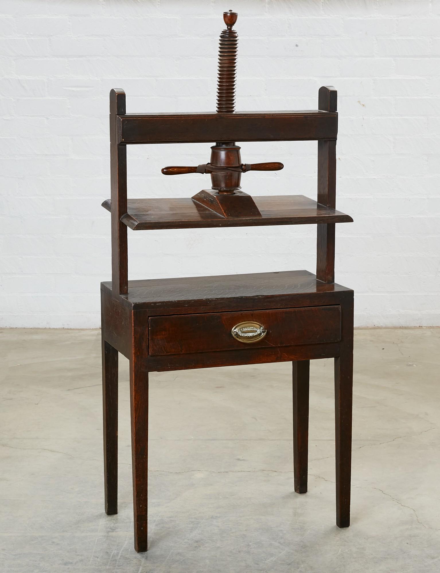 A George III oak book press (1 of 8)