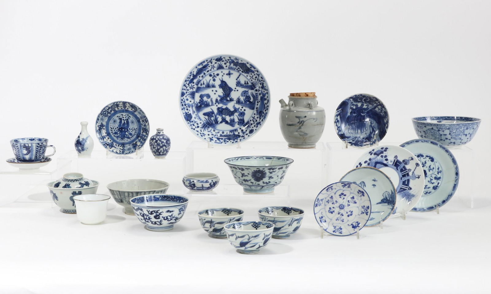 A group of Chinese blue and white porcelains (1 of 7)