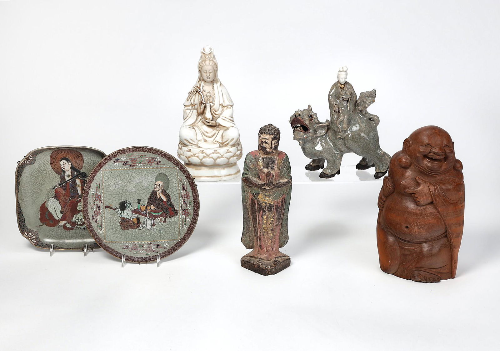 A group of six Asian decorative objects (1 of 2)