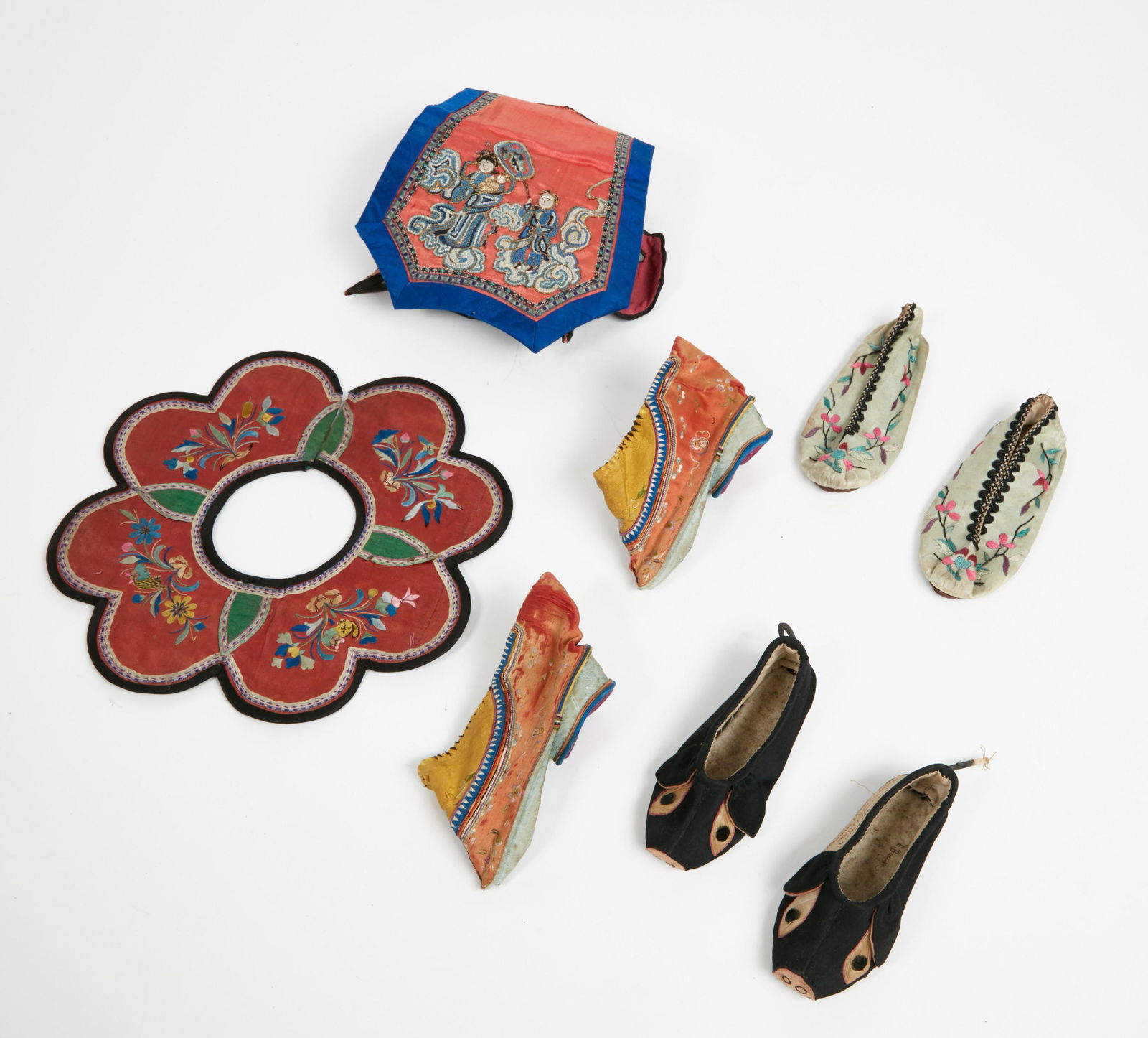 Eight Chinese embroidered silk accessories (1 of 8)