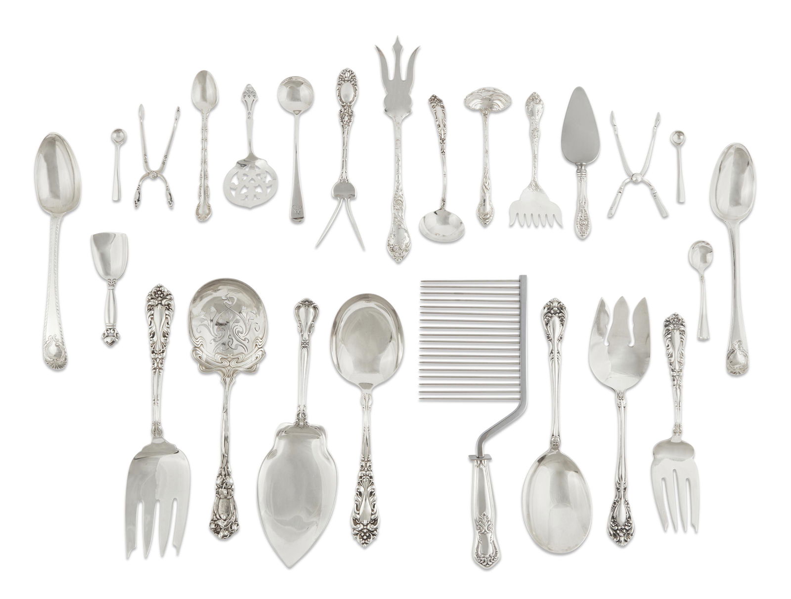 25 International sterling serving flatwares (1 of 4)