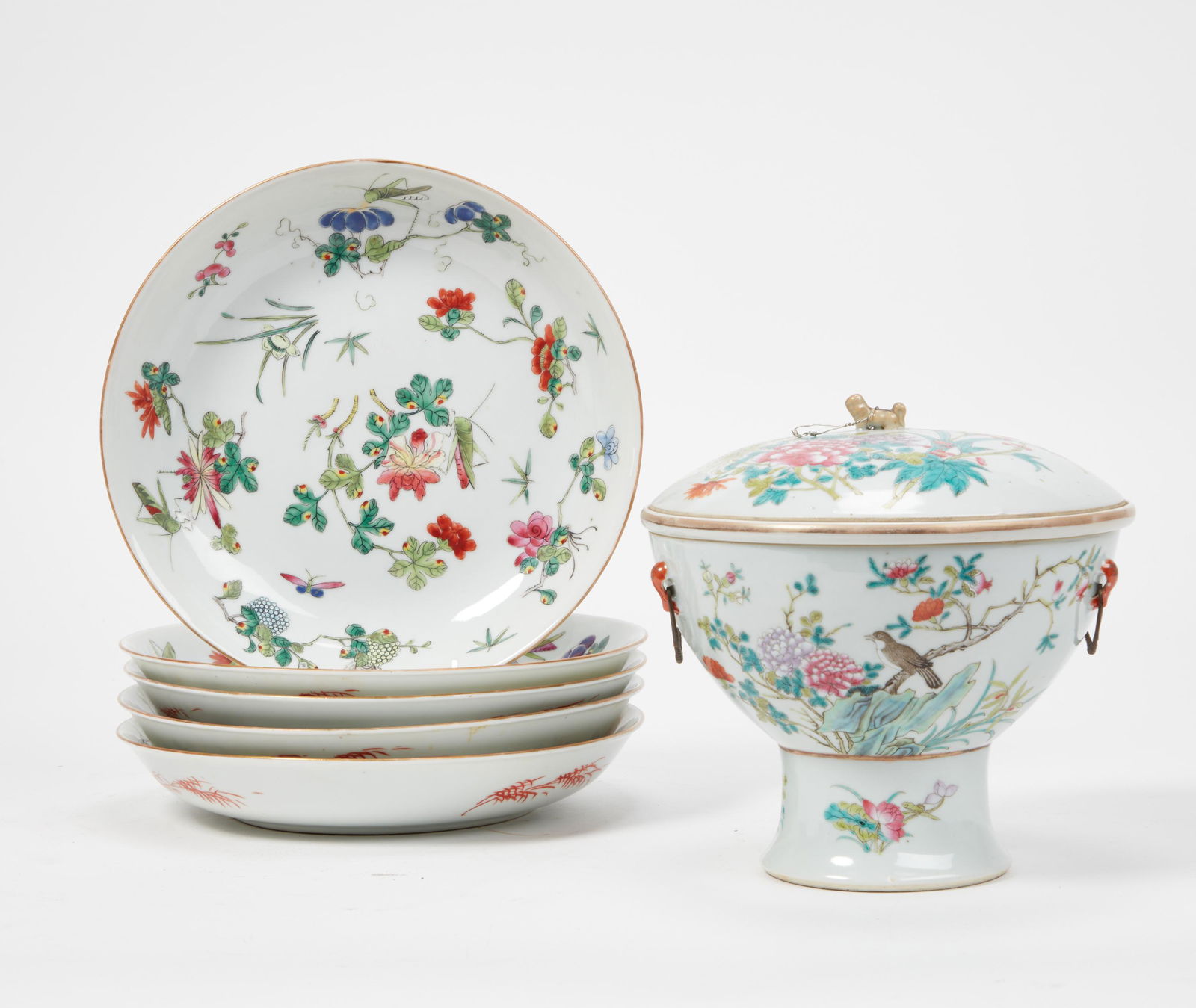 Six Chinese polychrome porcelain tablewares (1 of 4)
