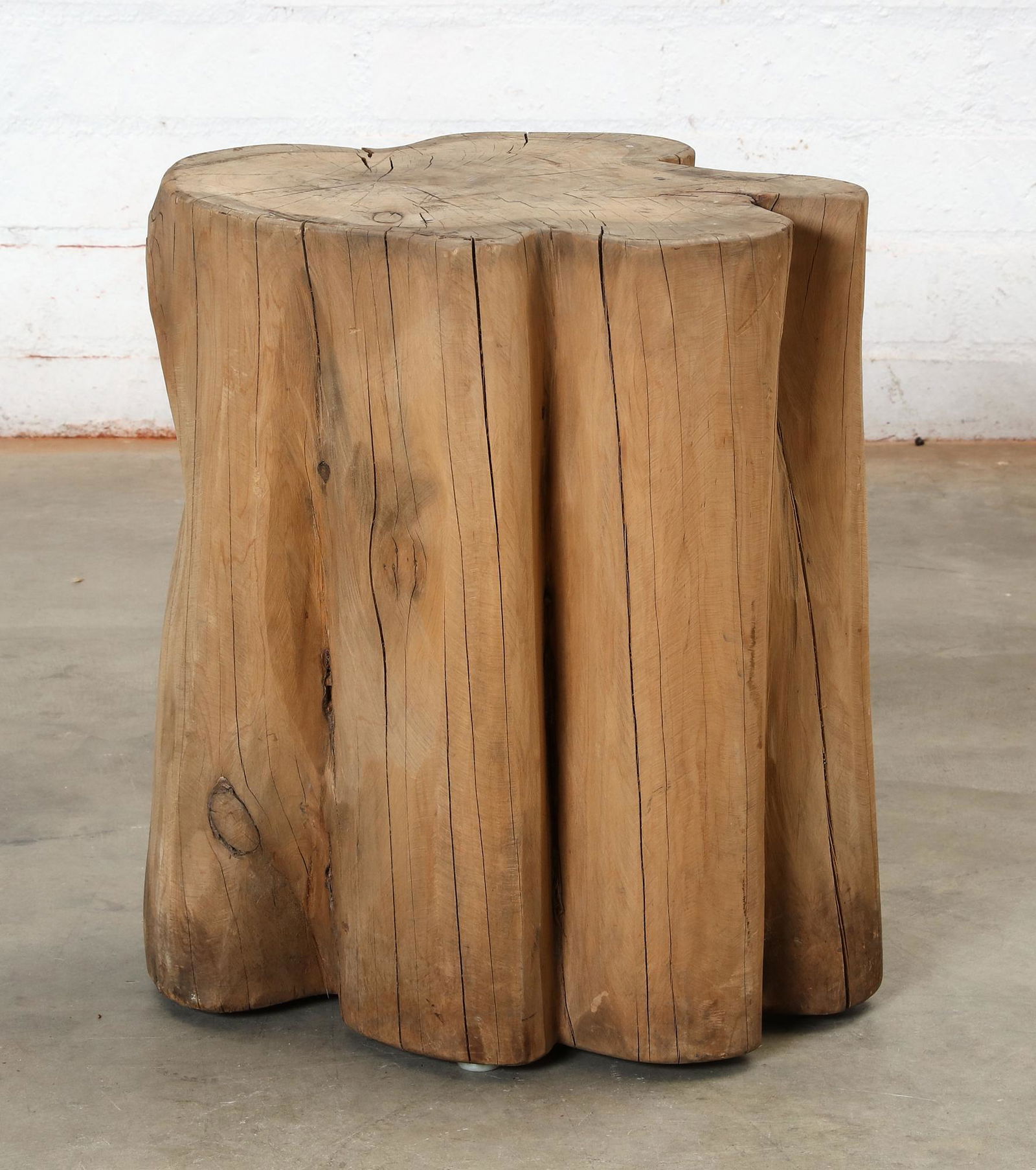 A hardwood trunk section pedestal table base (1 of 4)