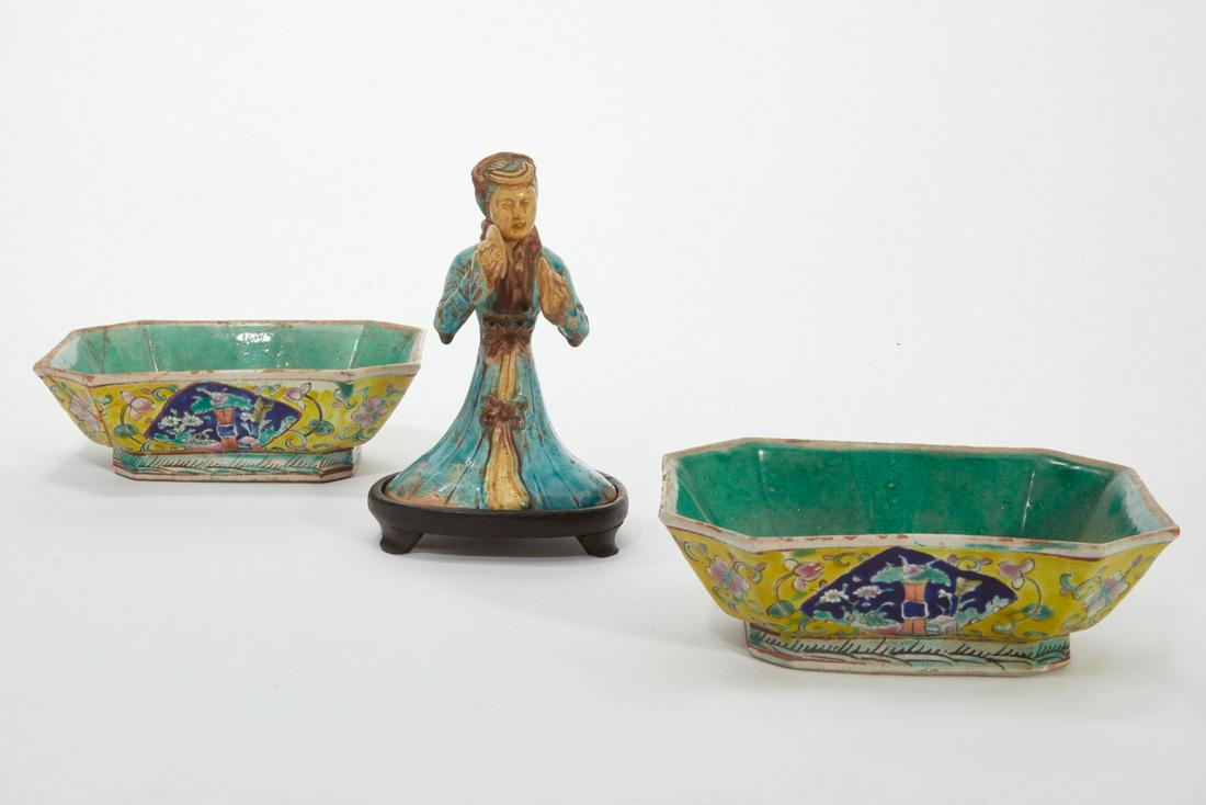 A pair of Chinese Famille Jaune bowls and figure (1 of 5)
