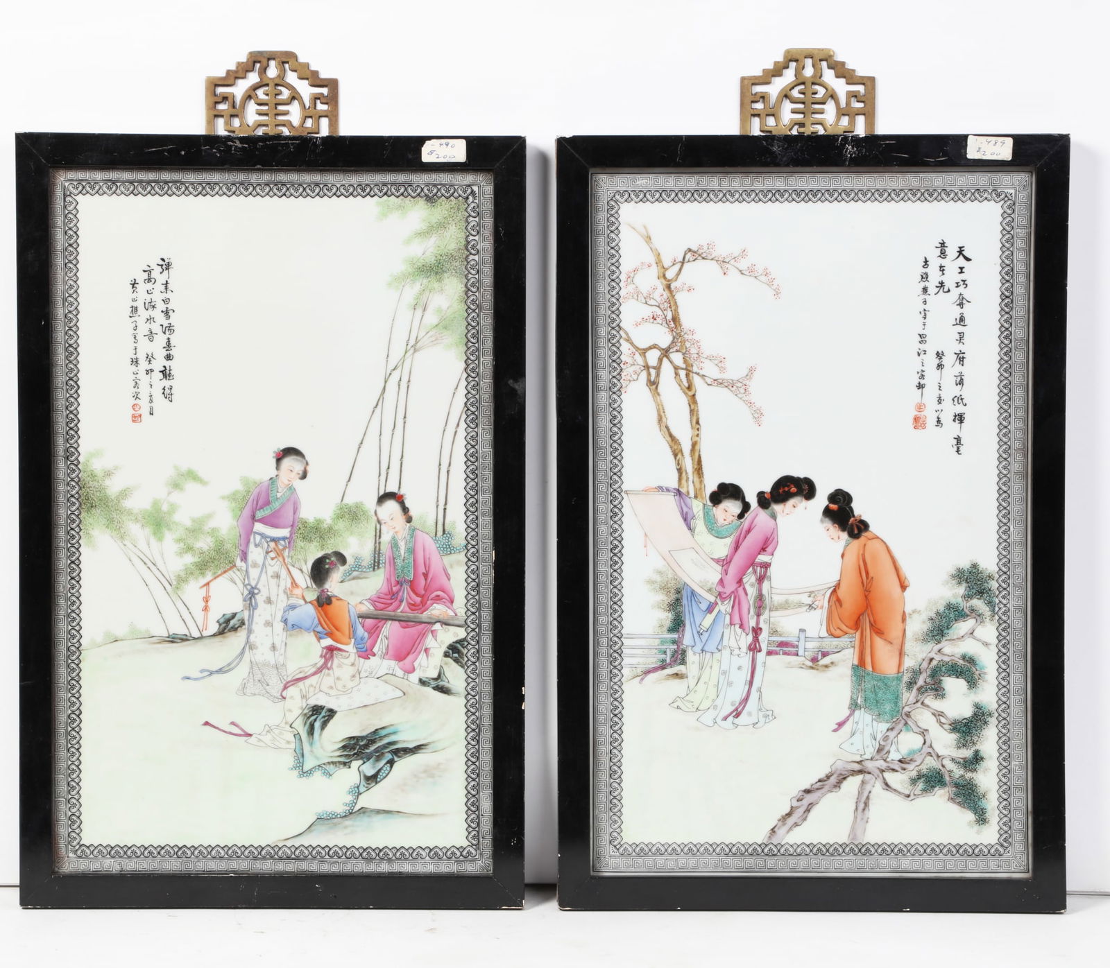 Pair of Chinese porcelain plaque hanging screens (1 of 5)