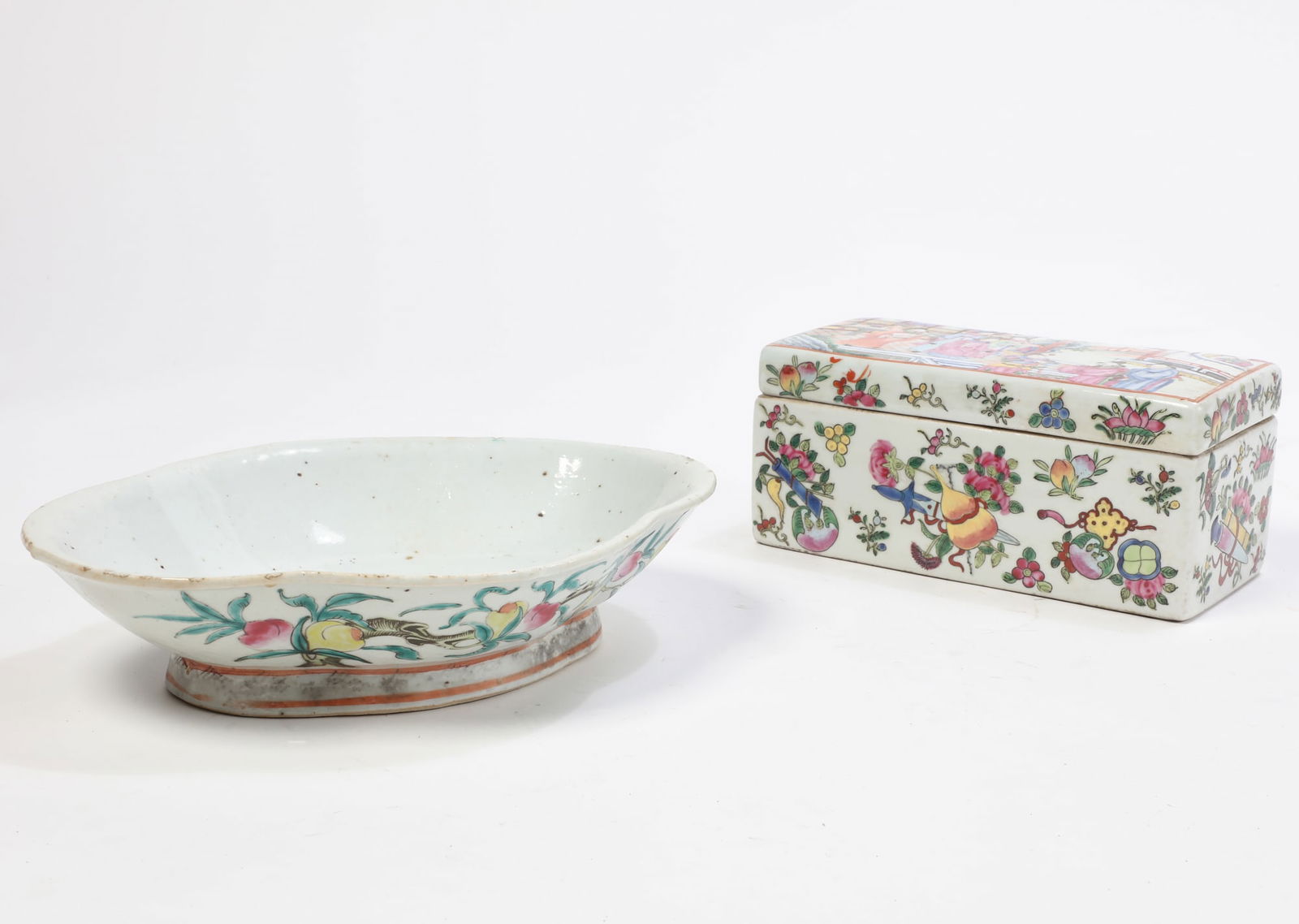 Chinese Export porcelain famille rose box & dish (1 of 4)