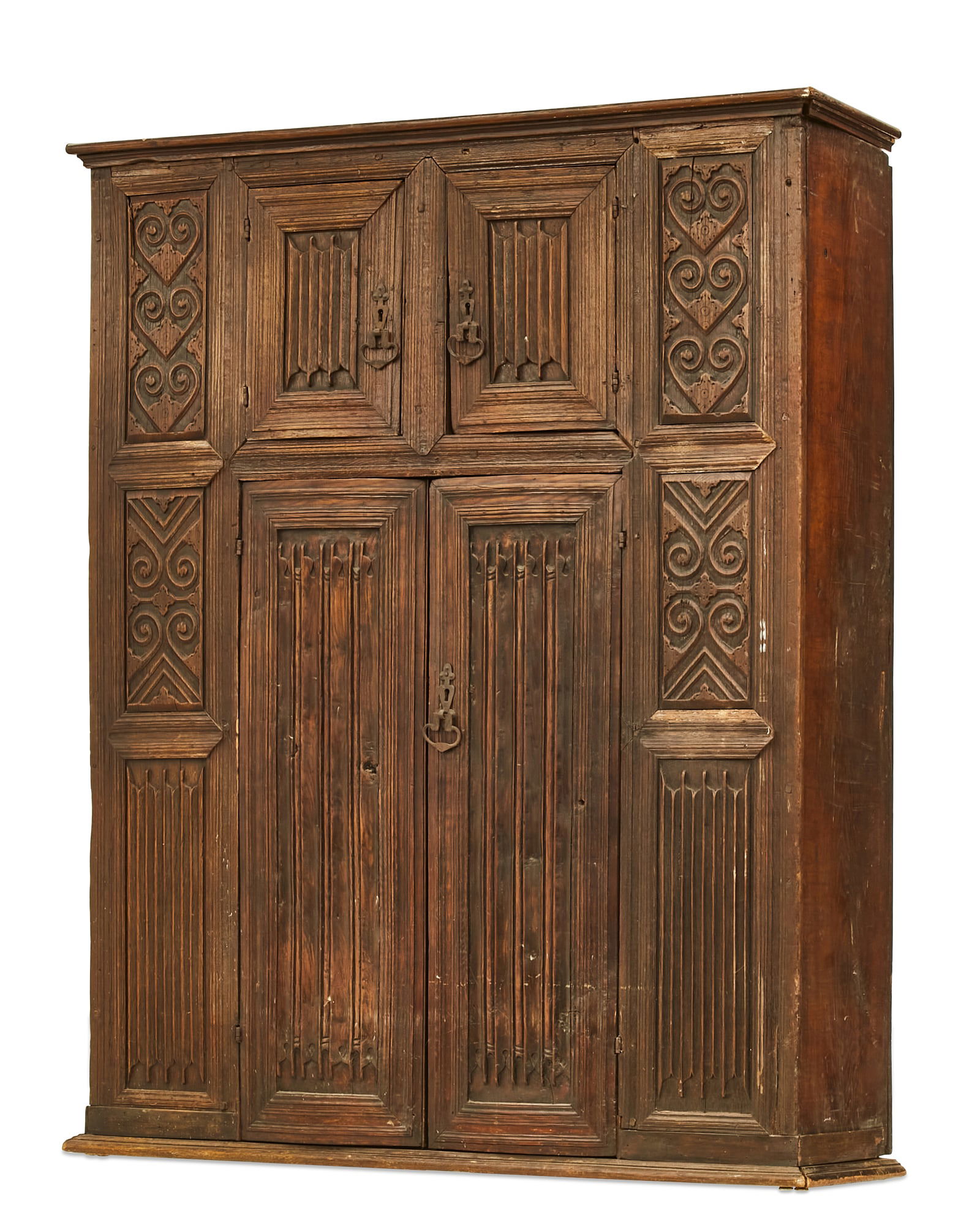 A Continental Renaissance oak cabinet (1 of 10)