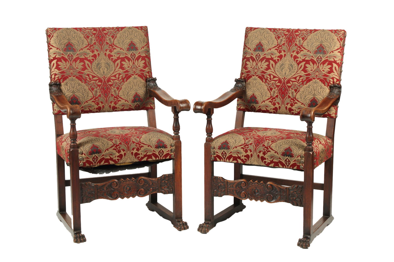 A pair of Italian Baroque style walnut armchairs (1 of 10)