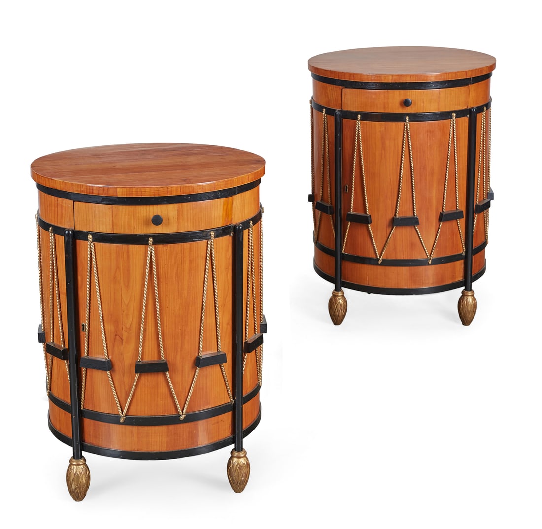 Pair Italian Neoclassical commodes, Socchi (1 of 10)