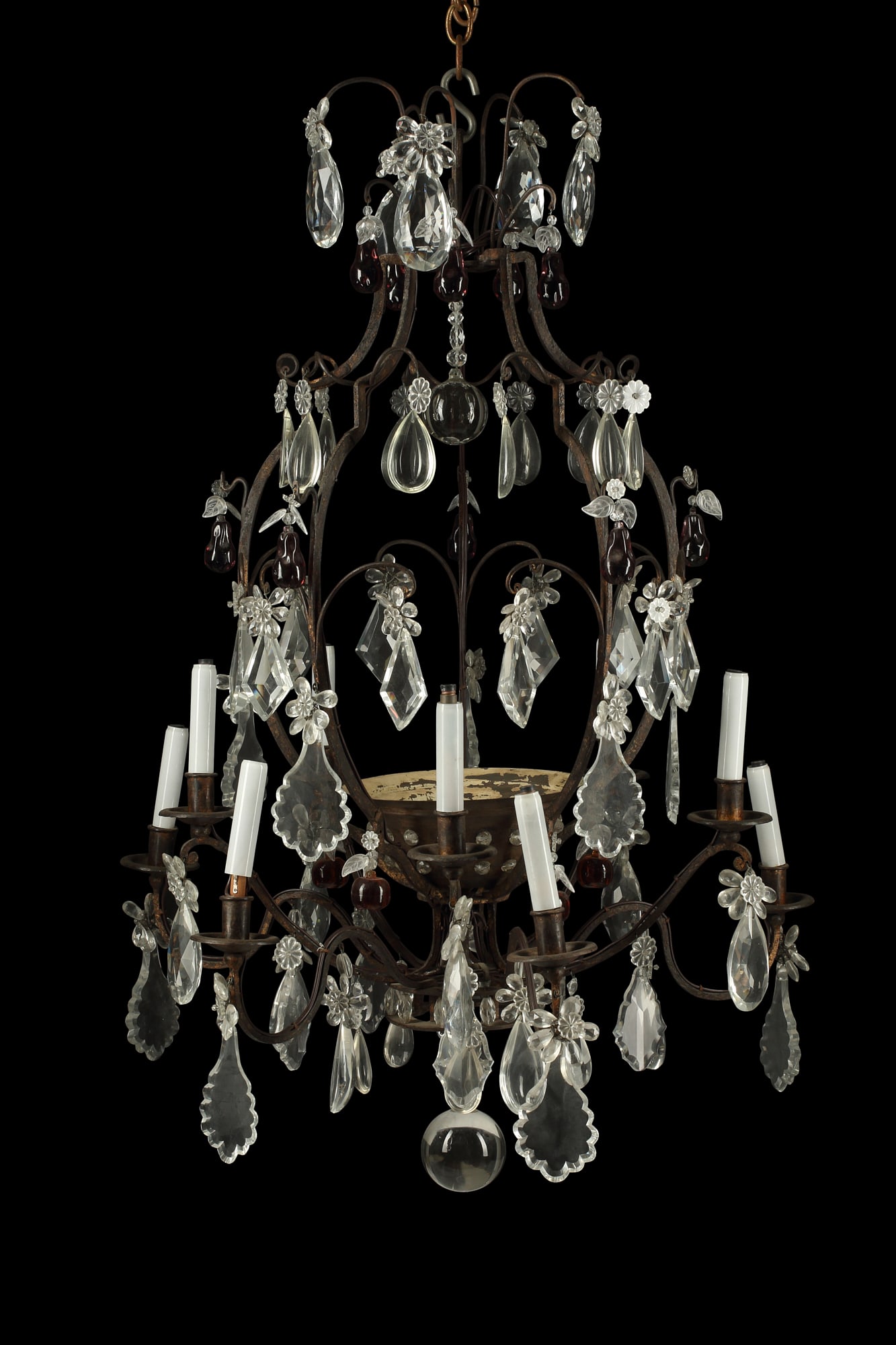 A Spanish Rococo style ten light chandelier (1 of 1)