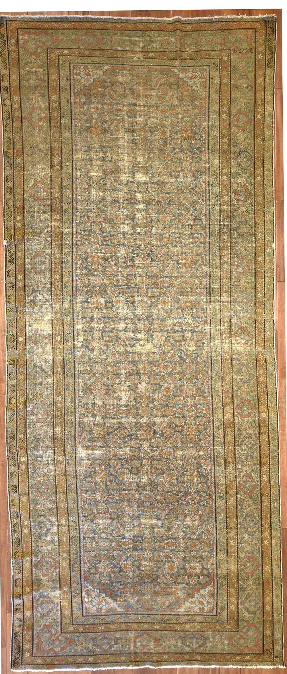 A Fereghan rug, Persia, early 20th century (1 of 5)