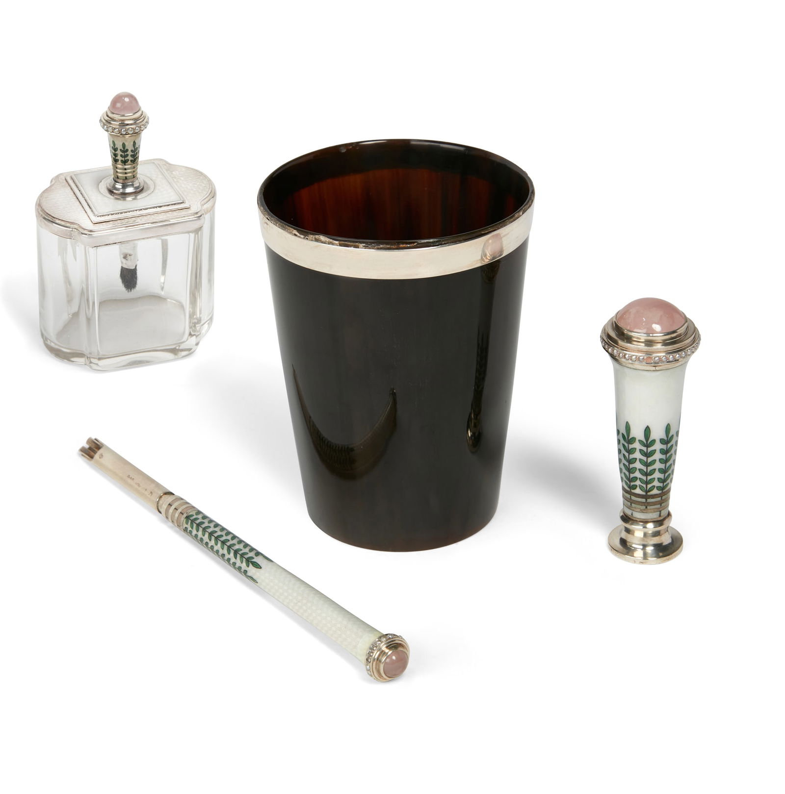 A set of Austrian 900 standard silver accessories (1 of 6)