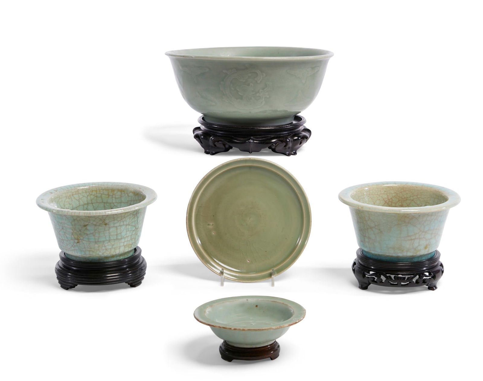Five Chinese celadon vessels (1 of 8)
