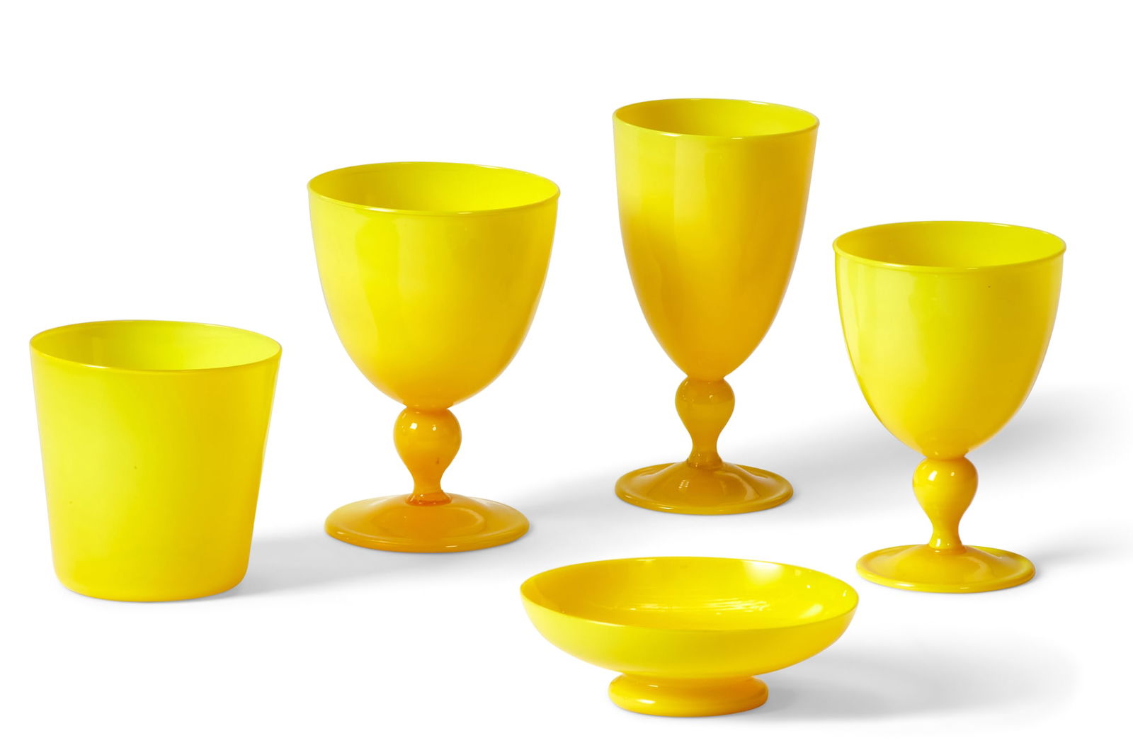 A suite of Venetian yellow table glass (1 of 6)