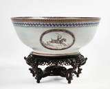 A Chinese Export porcelain hunt bowl