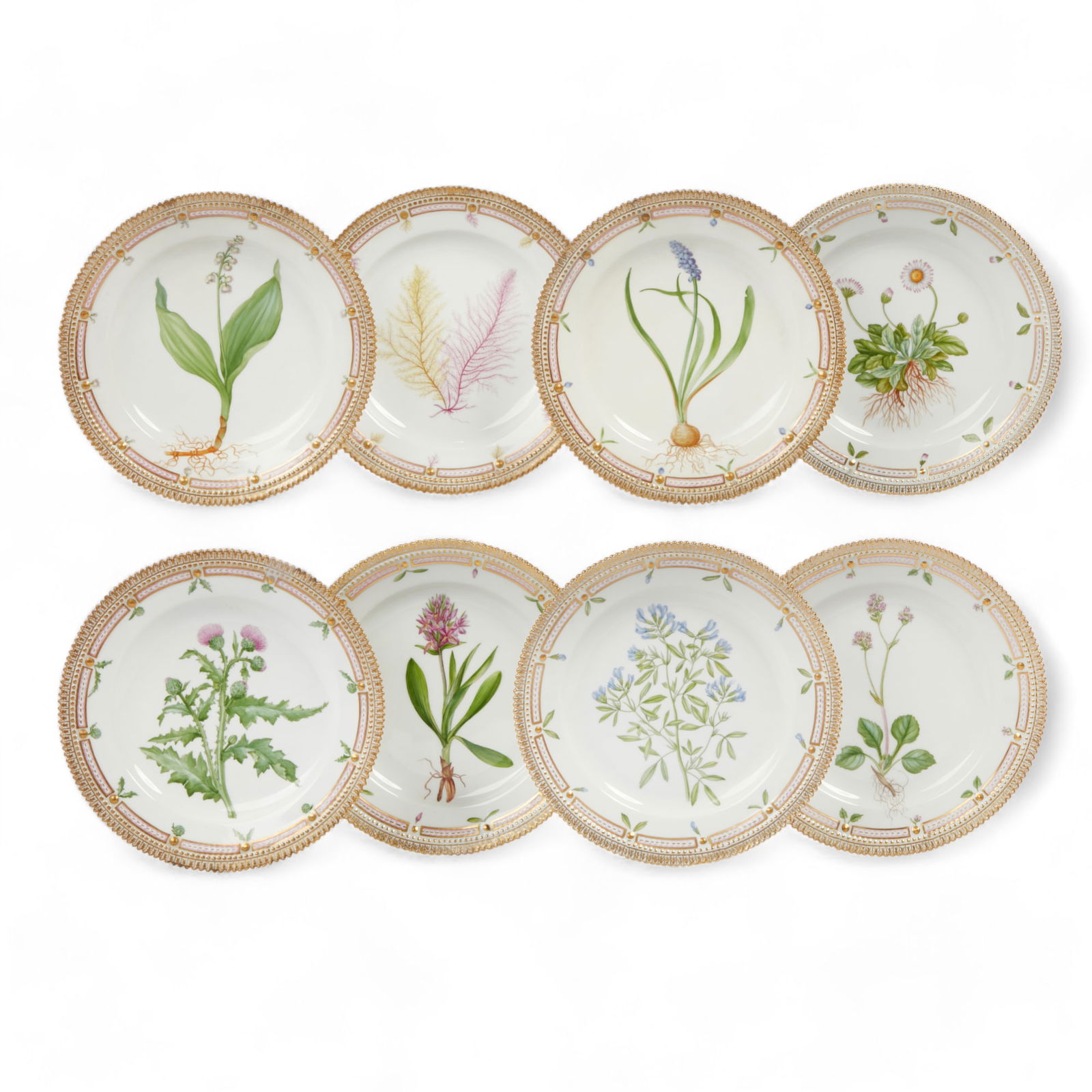 Eight Royal Copenhagen porcelain Flora Danica luncheon plates, 20th century (1 of 6)