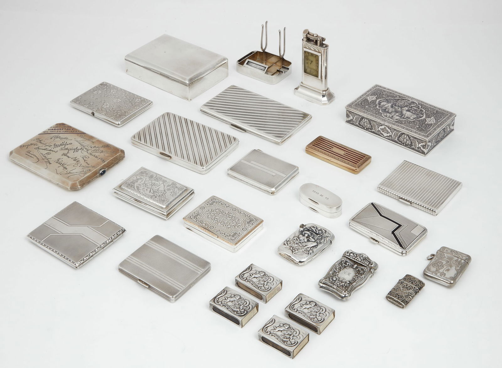 A group of International accessories (1 of 8)