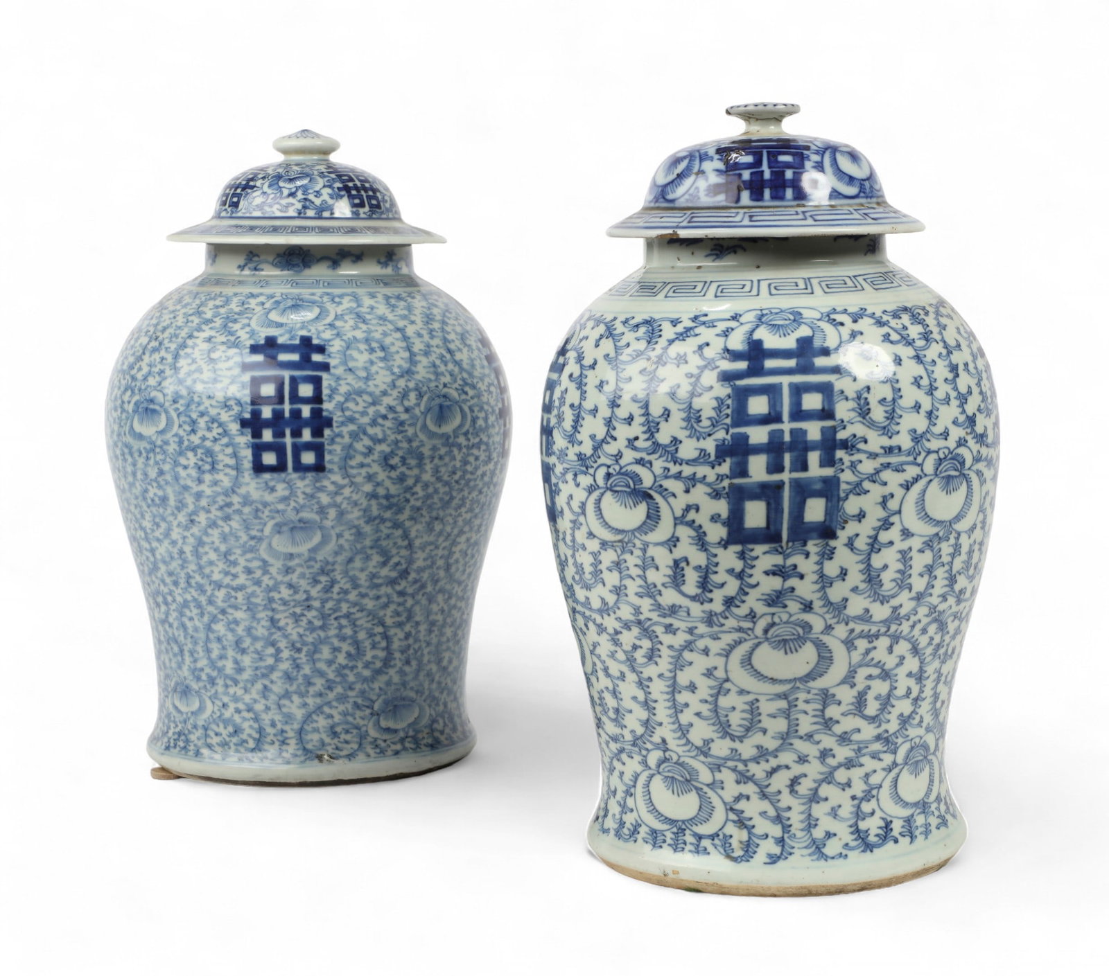 Two Chinese porcelain blue and white covered jars (1 of 5)