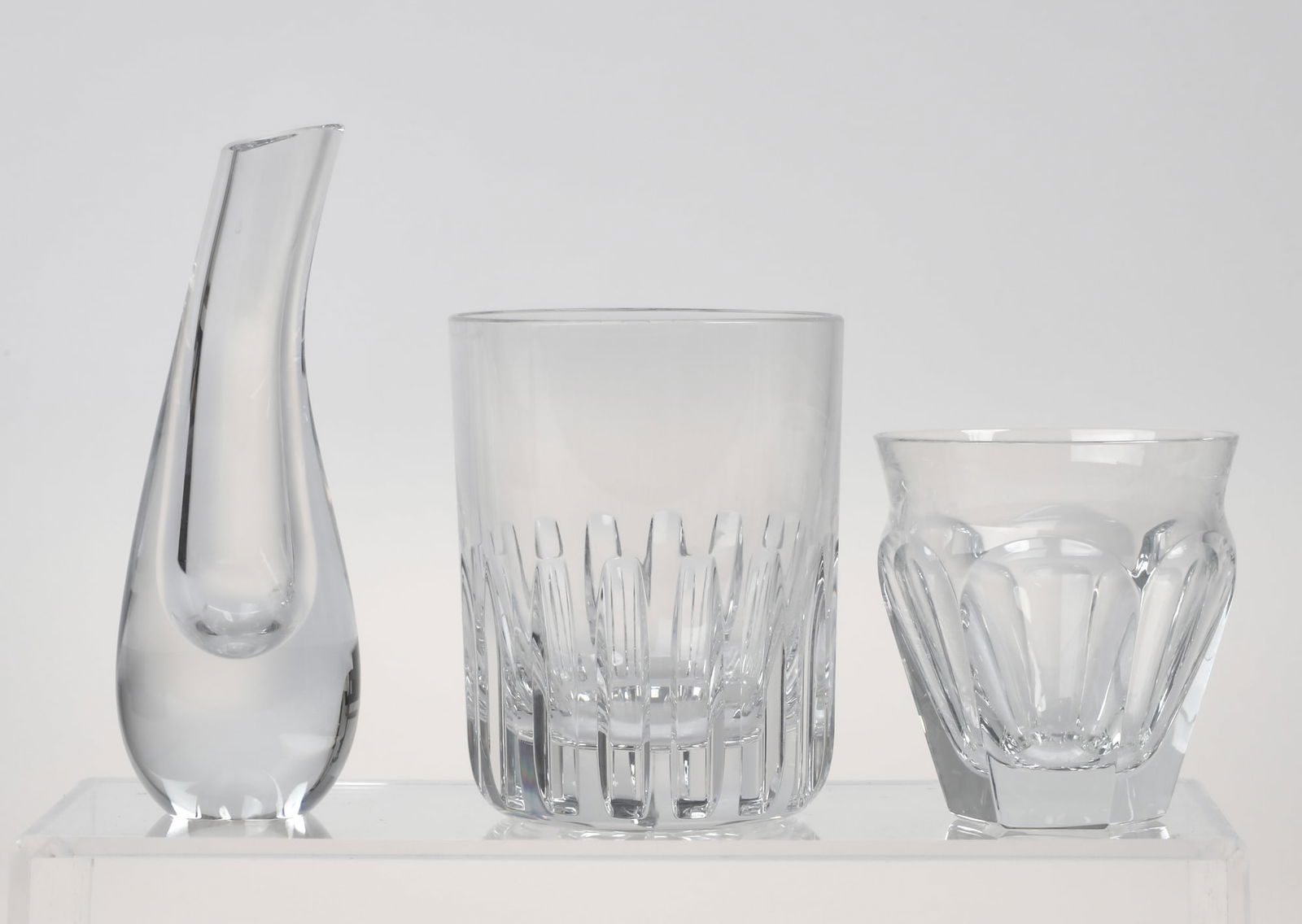 Eleven pieces of Baccarat glass tableware (1 of 5)