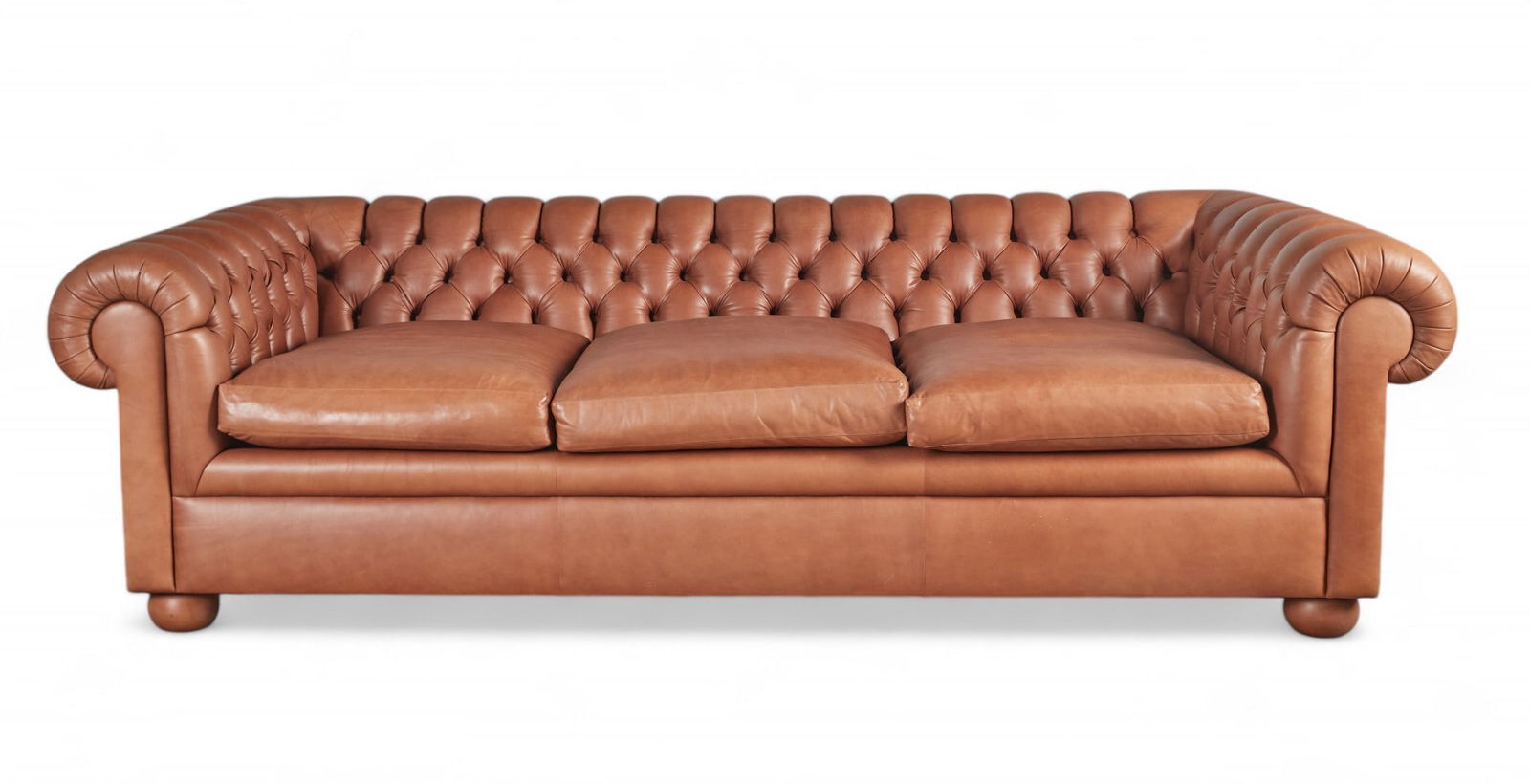 A leather upholstered Chesterfield sofa (1 of 8)