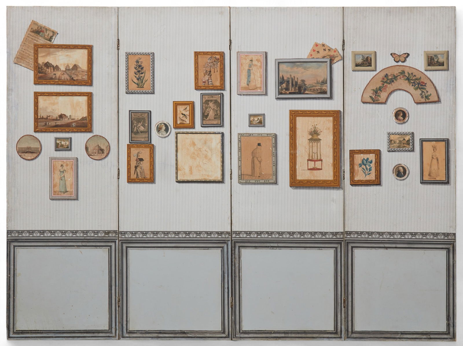 A Continental painted and decoupage floor screen (1 of 10)