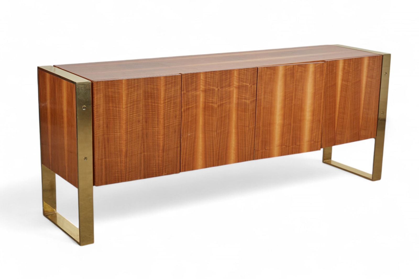 A Milo Media for On Madison Modern Envy cabinet (1 of 4)