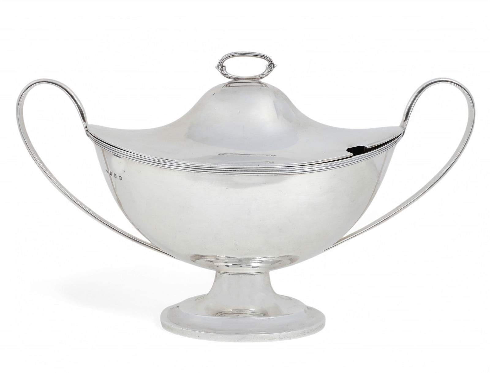 A John Alexander Fettes silver soup tureen: A Scottish Victorian sterling silver soup tureenJohn Alexander Fettes, Glasgow1896height 10in (25.5cm); width 16 1/2in (41cm); depth 7 3/4in (19.5cm); weight approximately 46oz troy Provenance:Proper