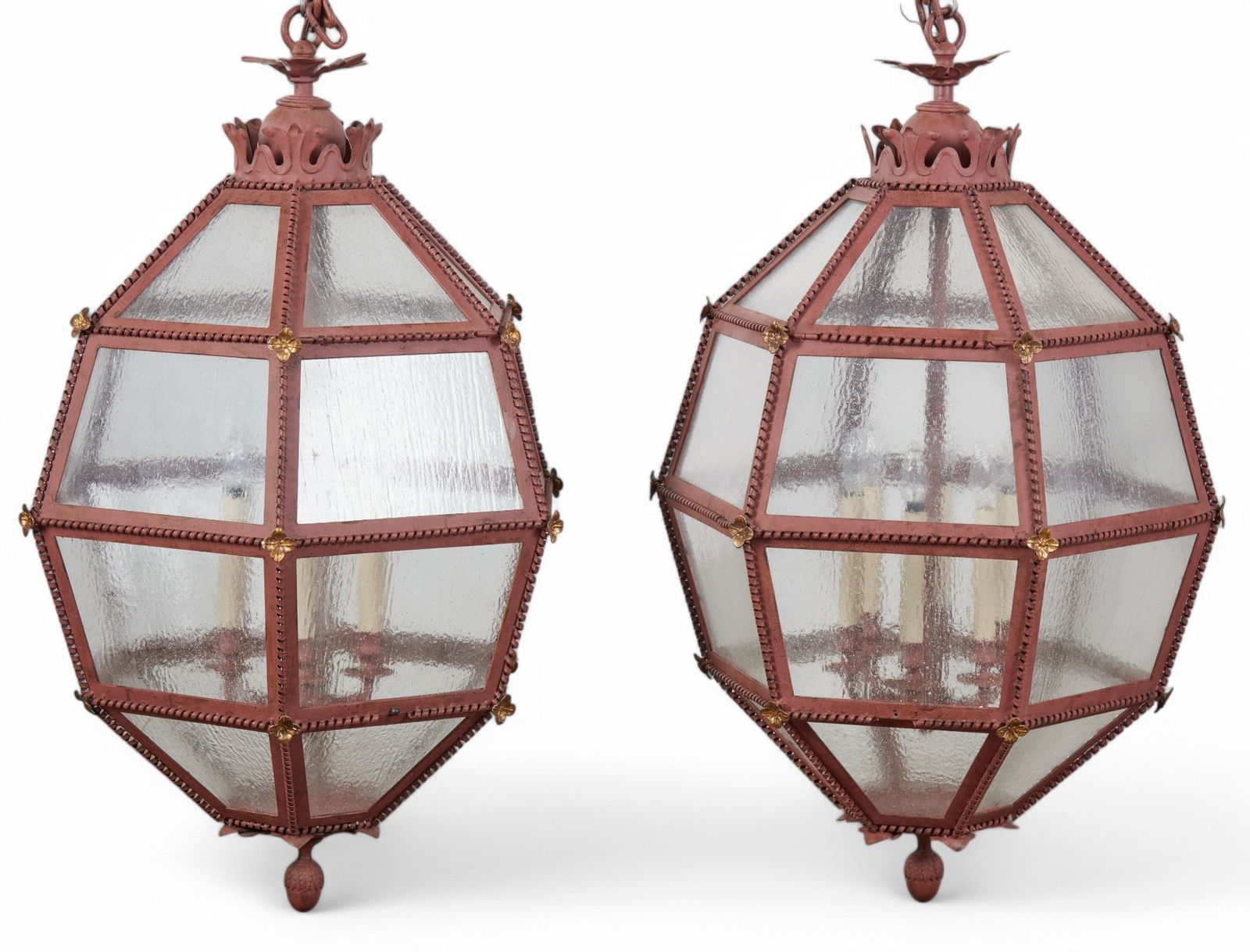 A pair of Continental Baroque style tole lanterns (1 of 7)